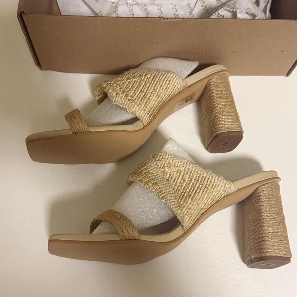 Kaanas Rai Sandals Size 10 - Picture 5 of 10
